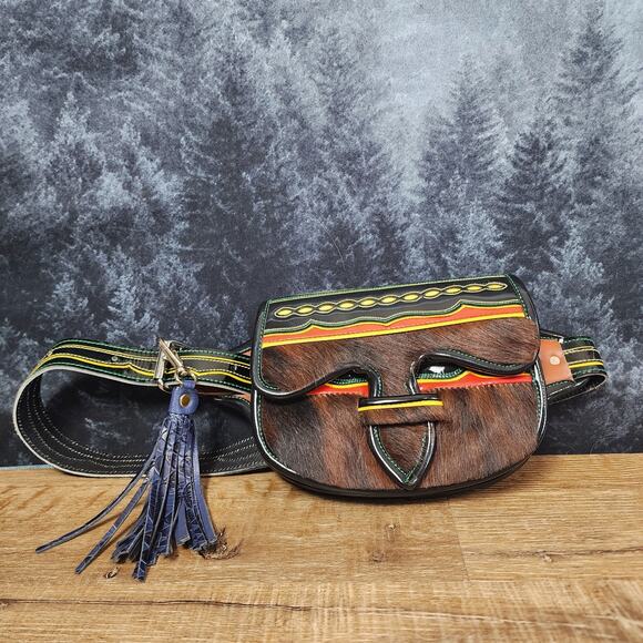 Julian Agudelo Carrieles Columbian Genuine Leather and Fur Crossbody / Satchel - Picture 5 of 15